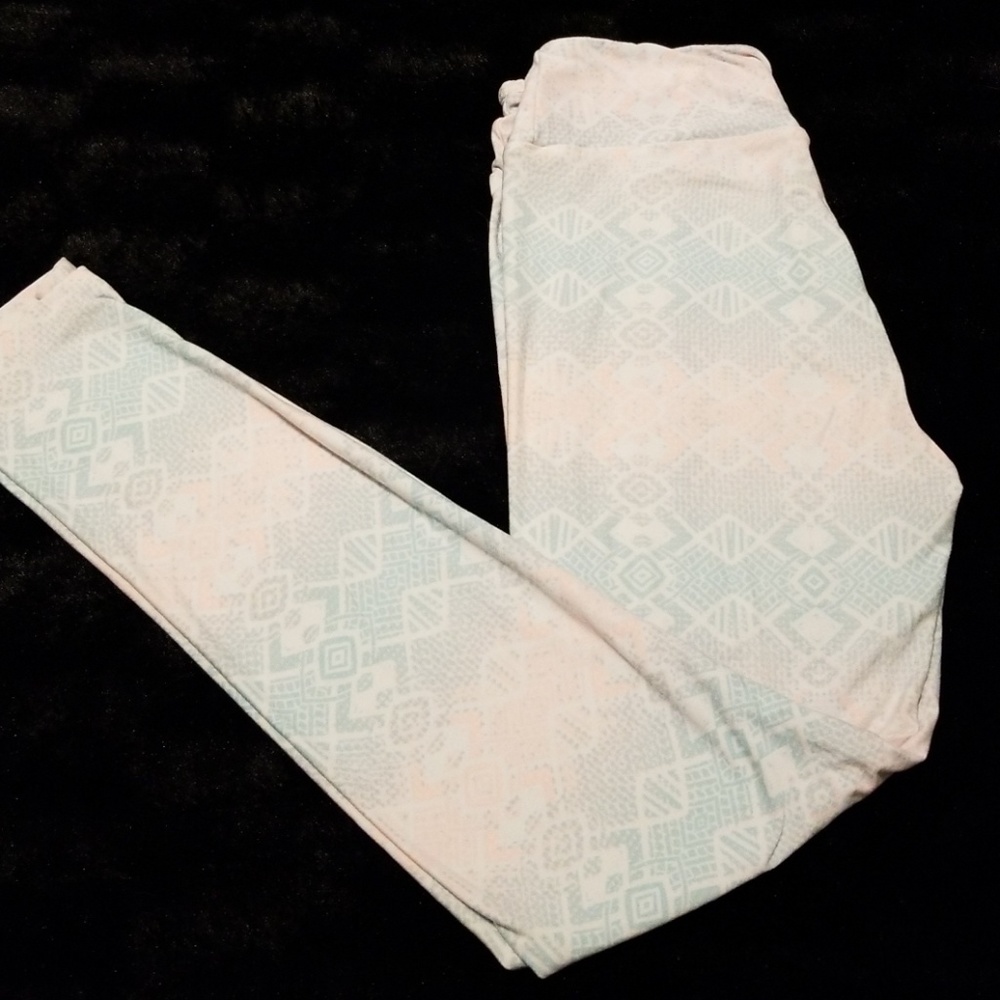 One size lularoe leggings